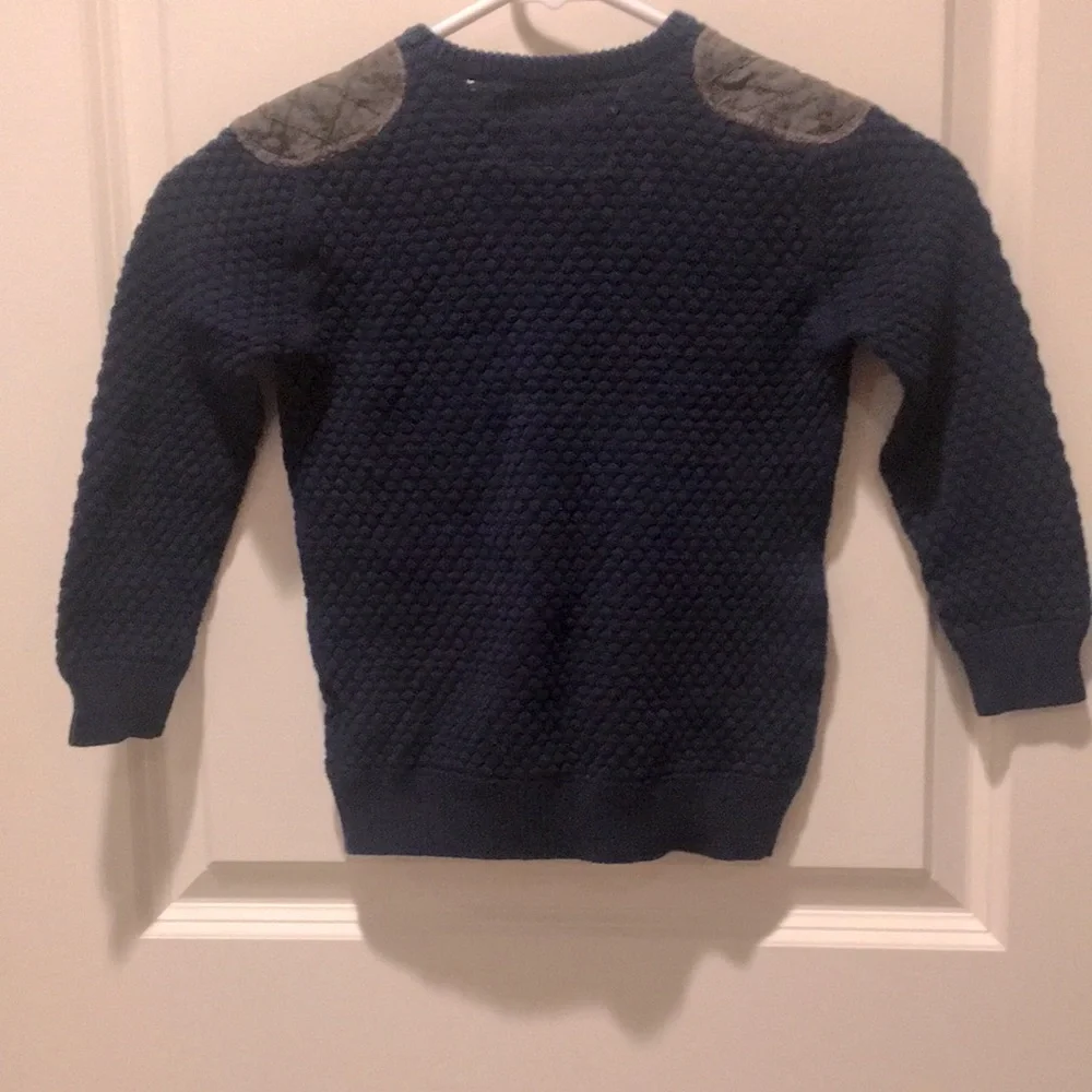 Zara boys Knitwear pullover crewneck sweater w/ brown shoulder appliqué 4-5 yrs